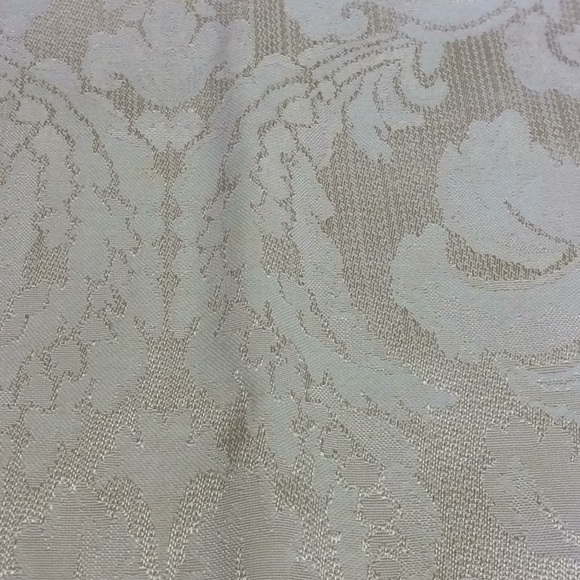 FINAL SALE PRICE Like New Large Brocade Napkin Set x10 - Picture 3 of 3